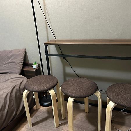 Guest House Zwell Hakata Yakuin Fukuoka  Esterno foto