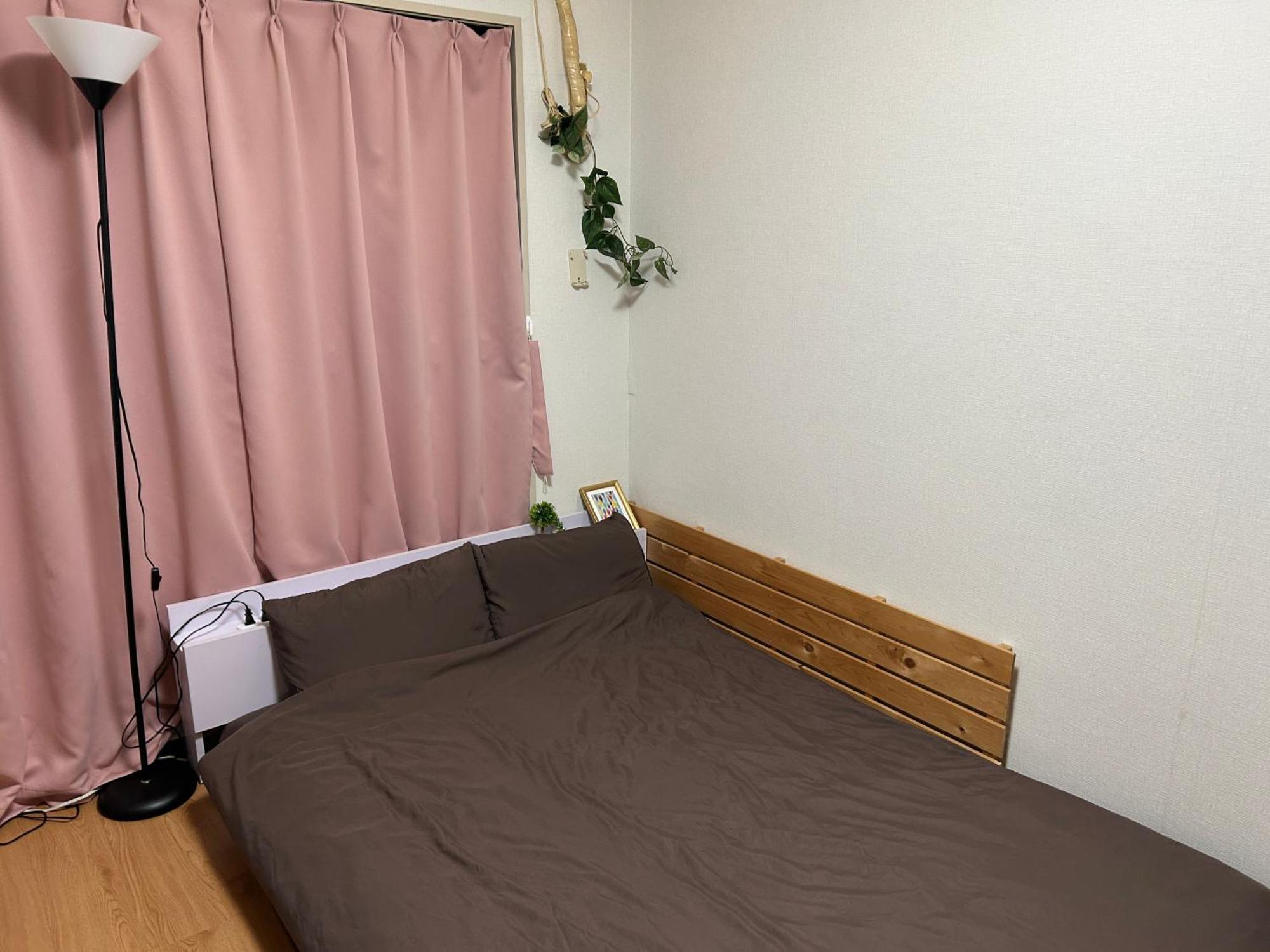 Guest House Zwell Hakata Yakuin Fukuoka  Esterno foto